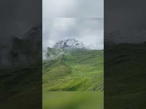 Niesamowita Szwajcaria z Kurtem Schellerem 🧀 🇨🇭 #shorts #swiss