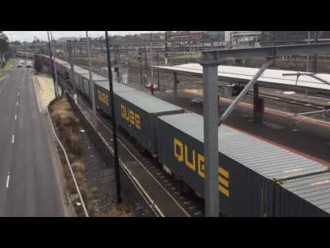 VL360 VL352 on Freight