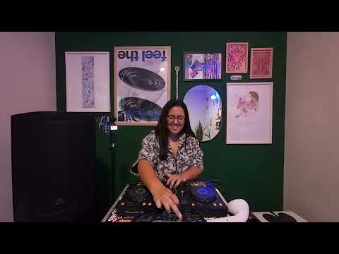 LOVE set - Rihanna, Baco Exu, Drake, Sain, BK, Justin Bieber, Masego, Cabelinho, HER, The Weeknd