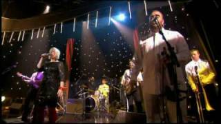 LA MUSICALE, CANAL PLUS LIVE - DEC 2008 CRAZY