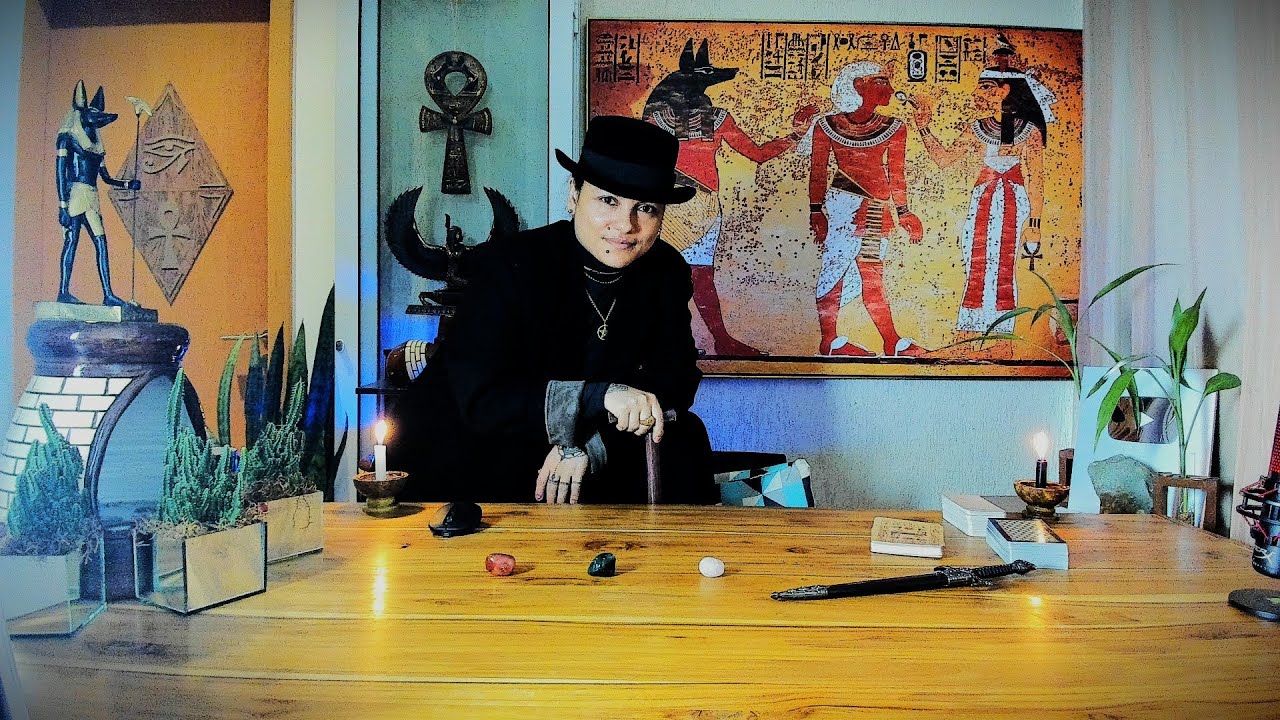 💼Carreira🗝️O que você precisa saber?Escolha sua opção e veja sua mensagem[Leitura Intuitiva].