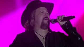 Travis Tritt Trouble Homesick Chatham NY 2017