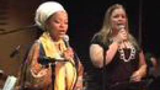 Eva Cassidy Tribute, Amikaela and Trelawny Rose sing "Over the Rainbow"