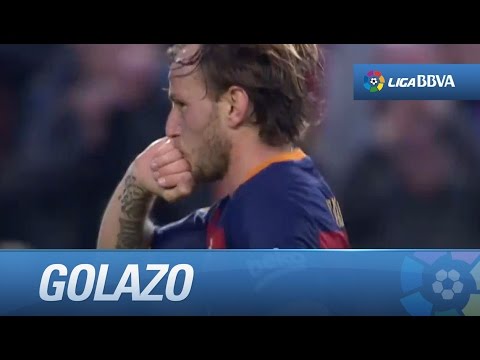 Golazo de Rakitic (2-0) FC Barcelona - Deportivo de la Coruña