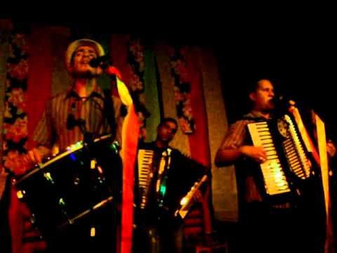 TR3S TINGUÁ - AMIGO