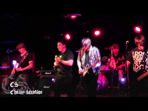 [Call It Treason] Over And Under Live In Midlothian, IL