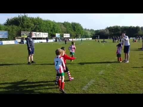 U6 Tornooi Diepenbeek KVK Beringen - Halveweg 21-04-2014