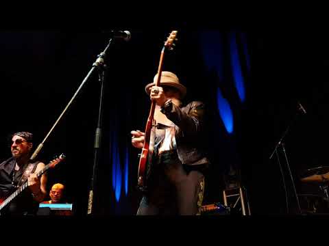 Billy F. Gibbons w/ Supersonic Blues Machine - Dust My Broom (Casino Zollverein, Essen, 11.07.2018)