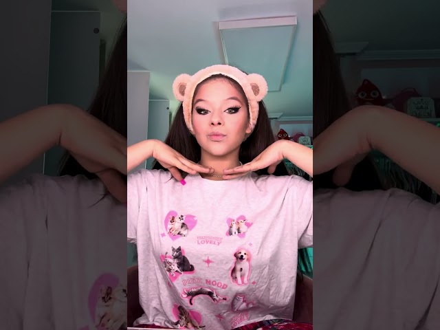 Vídeo relacionado con Smiffys Disfraz de Músico Púrpura años 80, morado, con chaqueta, camisa figurada y pantalones Halloween, Carnaval