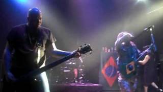 Soulfly - Doom + Raining blood + Molotov LIVE in New York City 10-19-09