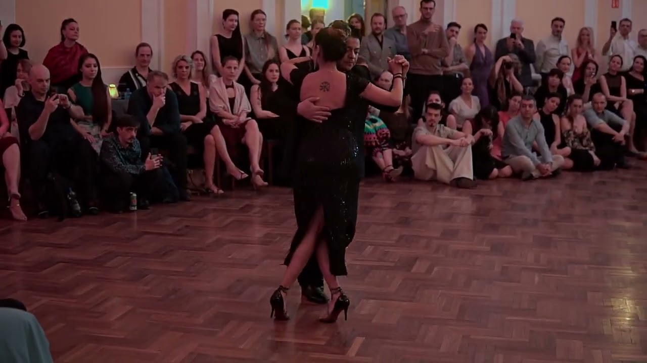 Video thumbnail for Carlos Espinoza and Dilara Ogretmen – Verdemar by Carlos di Sarli at El Sabor de Hungría 2025