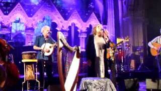 Clannad - Two Sisters - Live In Christ Church Cathedral Dublin 29-01-2011