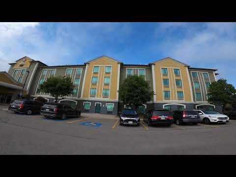Amazing walk around the Best Western Hotel in Scarborough, Ontario