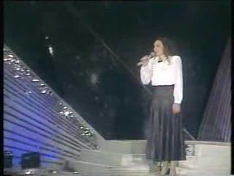 ILEANA SIPOTEANU-De ce-s ochii tai albastrii