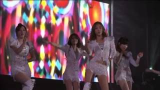 I&#39;m In Love With The Hero FROM 2011 GIRLS&#39; GENERATION TOUR DVD