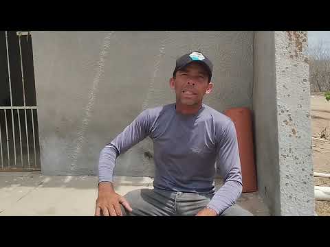 Mostrando antigos prédios escolares na região de Uauá Bahia.