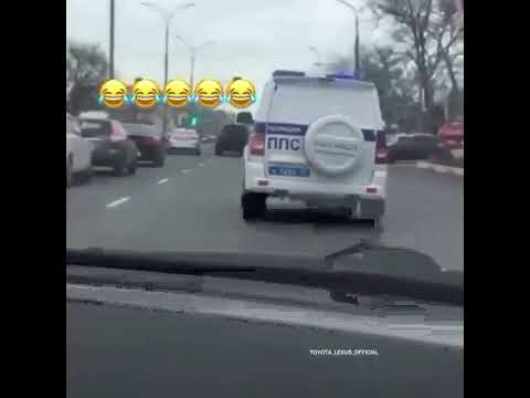 #toyota landcruiserVSpolice 😱#landcruiser #prado #v8 #black #vxl #police #prison #turbo #infraction