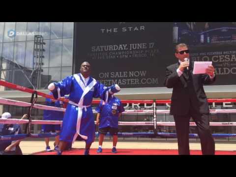 Former Cowboys defender George Teague spars with boxer Pablo Cesar Cano