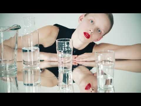 FASHION WEEK SS21: Parfumerie Douglas at Mercedes-Benz Prague Fashion Week | MBPFW