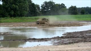 preview picture of video 'STEWARTS MUD BOG VIDEO ONE OF TWO  7-12-14   STANTON, MI'