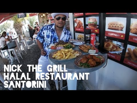 Nick The Grill - comida grega mediterrânea em Santorini, Grécia
