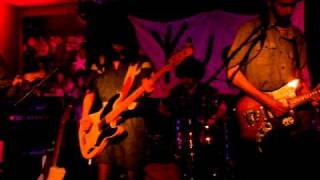 Yuck - Holing out - Live @ Hamburg, Beatlemania - March 2011