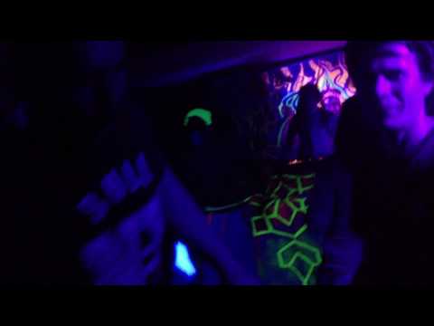 EarthPulse Psychedelic Music Festival Pre-Party, Komfuzius Live