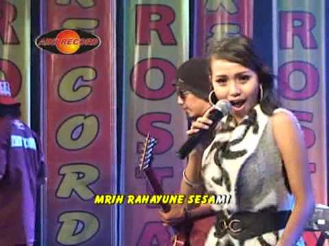 Reni Ananta - Keno Godo | Dangdut (Official Music Video)
