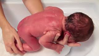 Bebek banyosu nasıl yaptırılır