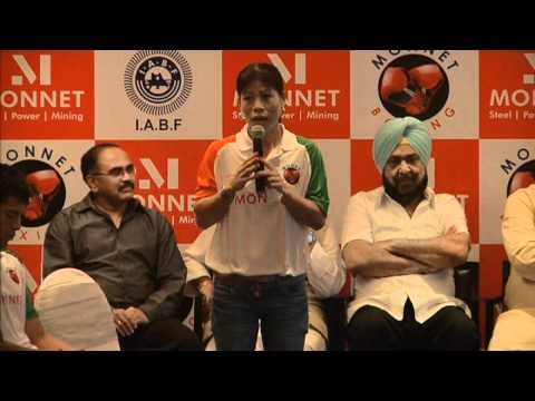 Indian Olympic boxing team head to London