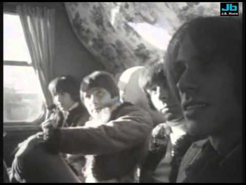 The Troggs - Love Is All Around