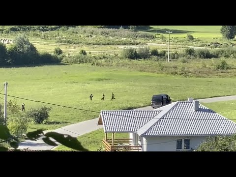 [Enlarged] Violence from USK-MUP Special Support Unit near Miral Camp on  August 19th