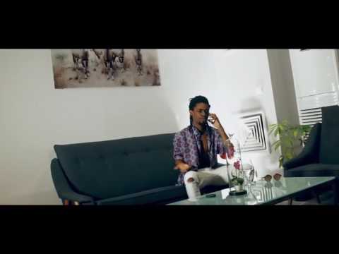 Stelair ft Mike Alabi - Laisse moi piloter