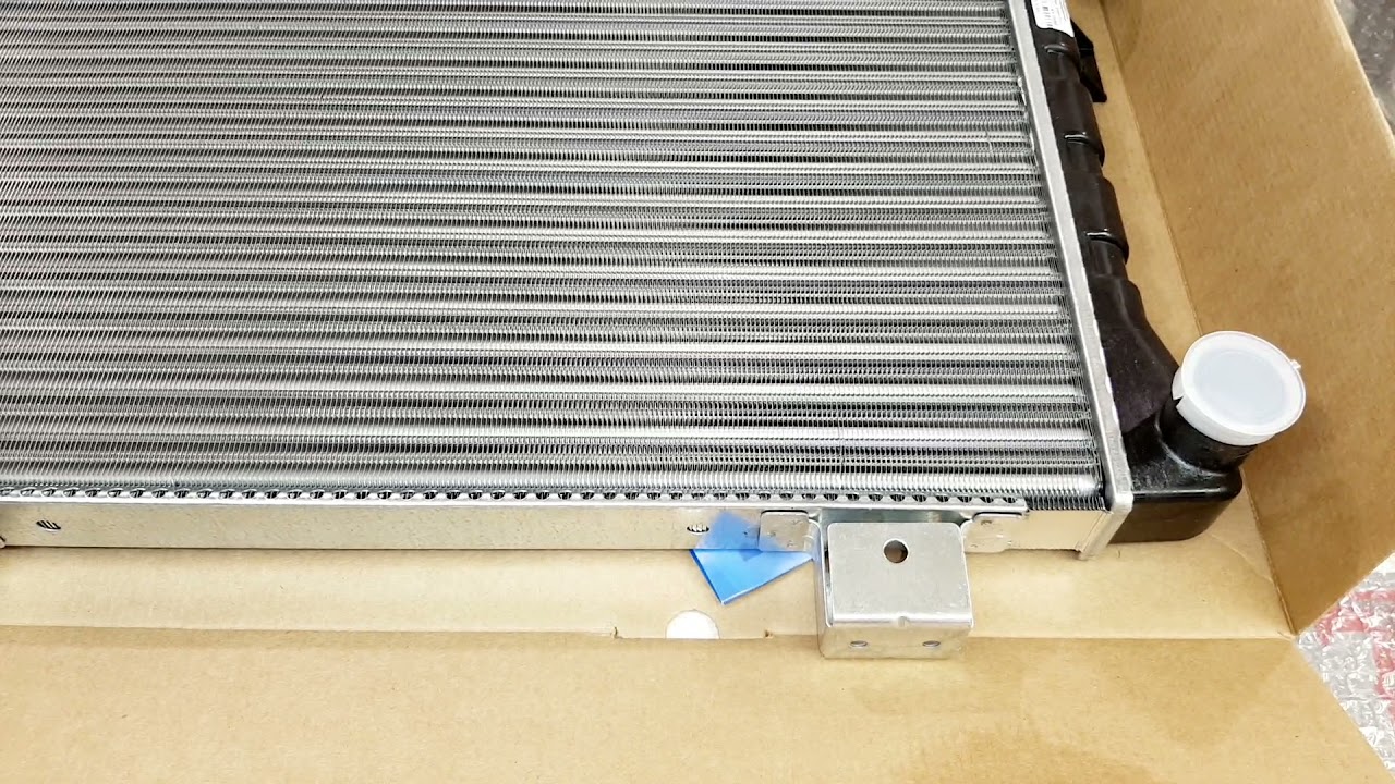 Какой радиатор охлаждения лучше выбрать для ВАЗ 21214 инжектор ...