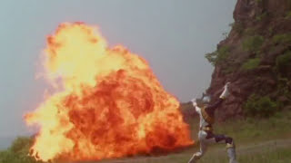 Lunar Wolf Ranger's First Morph and Fight (Power Rangers Wild Force)