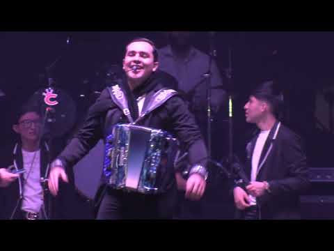 El Rescate y Puro Campeon en vivo con Marca Registrada