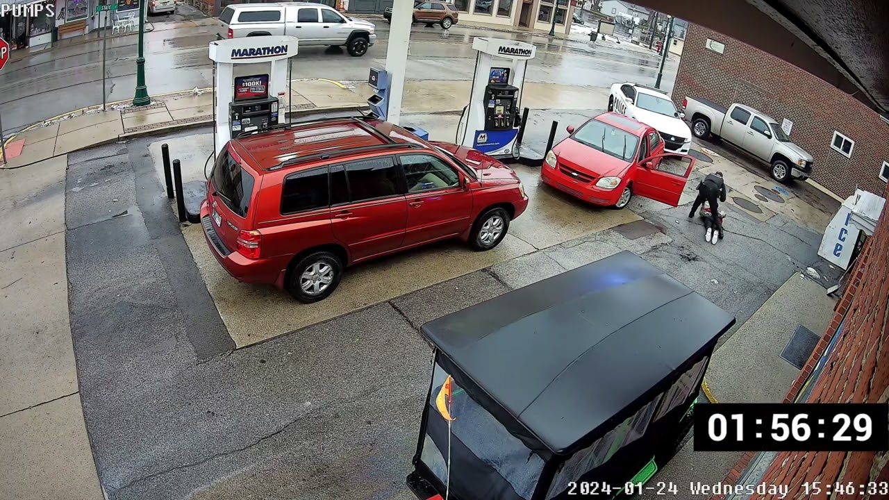 Video shows South Whitley officer pulling woman from her vehicle News