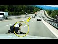 Cop Screamed Blocked Traffic On Busy Road The Reason Left Everyone STUNNED