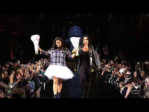 Two Gypsea Souls Art Hearts Fashion SS18 NYFW New York Fashion Week