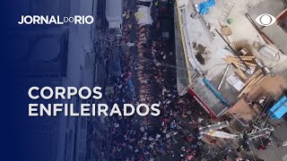 Moradores enfileiram corpos após operação mais letal da história