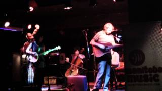 Hey Babe (Neil Young Cover) performed by Few Who Do NMW Ozzys Dec 7 2011