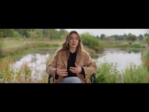 Jodie Comer is Isla