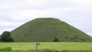 preview picture of video 'Creepy Places Global: Avebury World Heritage Site (Part I)'