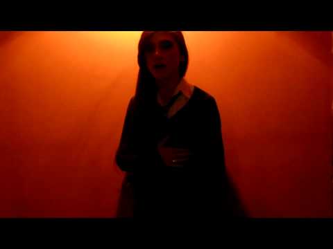 Cover Back to black, de Amy Winehouse.