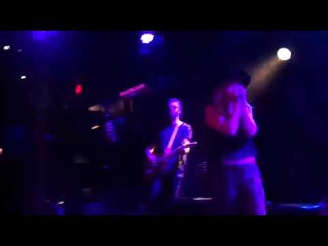 ZZ Ward-Over Due LIVE!!!