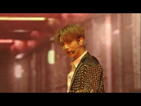 SEVENTEEN | Intro + Clap - 2019 World Tour 'Ode To You' [Japan]
