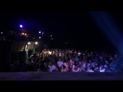 (LIVE) party with ariyona febly at sandbar batu bolong, canggu bali