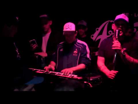 El Pepo y Pablo Lescano - Sos Boton (La Tienda de los Artistas)