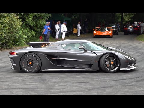 $3.5m Koenigsegg Jesko Absolut - Accelerations, Fly-By & BRUTAL SOUNDS!