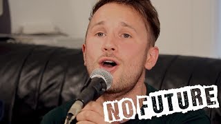 Roam - &quot;Tracks&quot; (Acoustic) | No Future